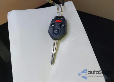 2015 Subaru Legacy 2.5I Premium из США, поврежденный, VIN 4S3BNAC64F3063545